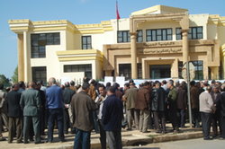 اضغط على الصورة لرؤيتها بالحجم الطبيعي